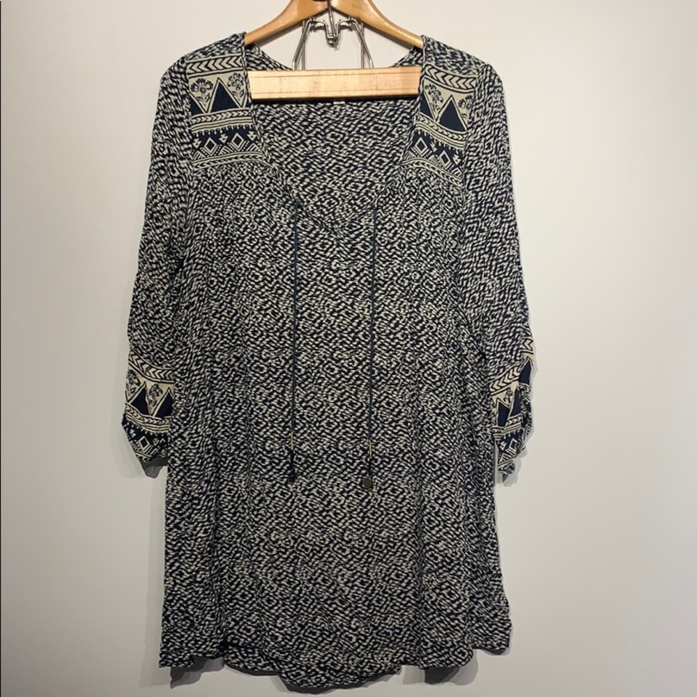 Billabong large patterned tunic